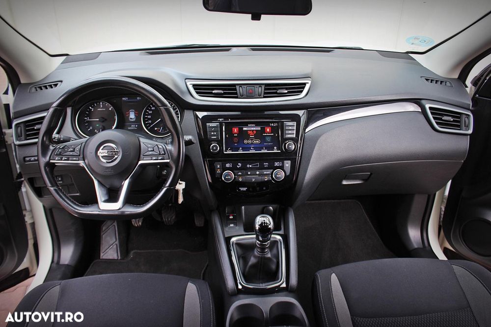 Nissan Qashqai 1.5 DCI N-CONNECTA - 6