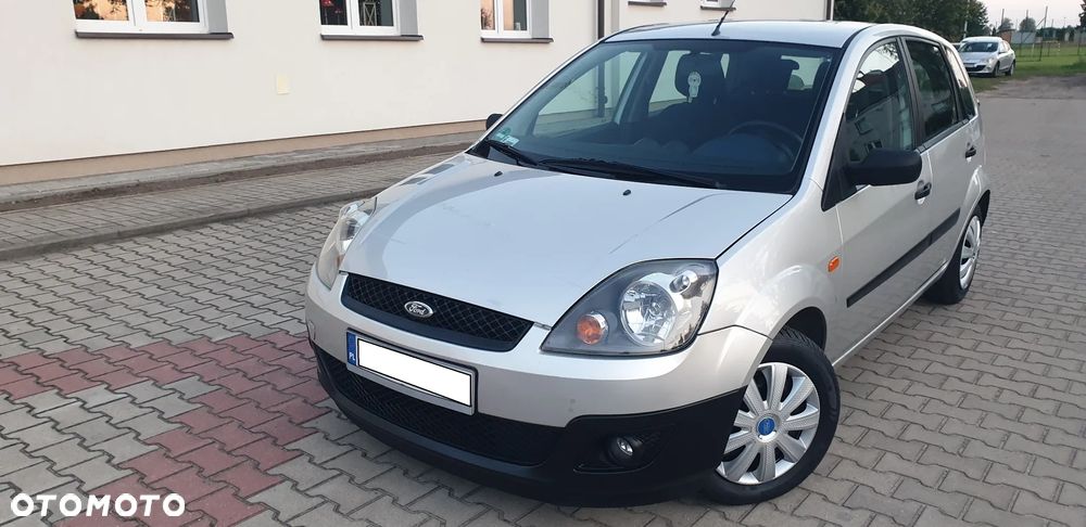 Ford Fiesta 1.3 Connection - 19