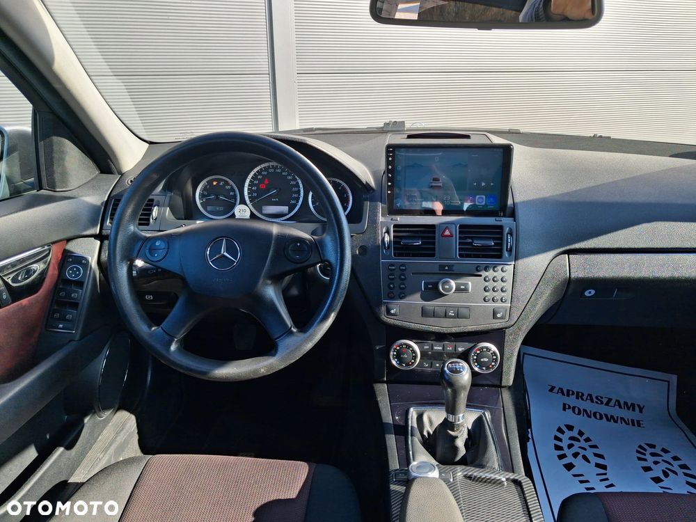 Mercedes-Benz Klasa C 220 CDI DPF (BlueEFFICIENCY) Elegance - 31