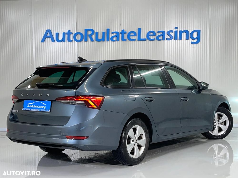 Skoda Octavia Combi 2.0 TDI DSG Ambition - 3