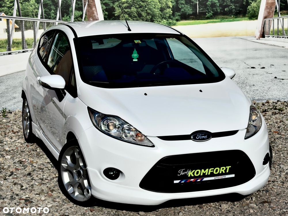 Ford Fiesta 1.6 Sport - 2