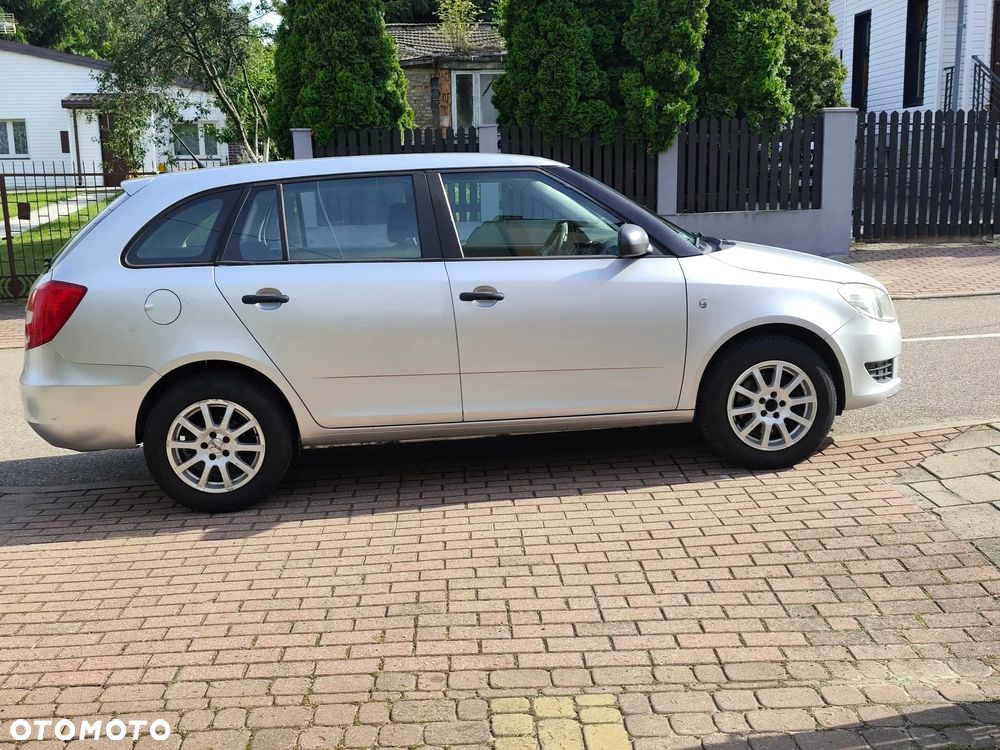 Skoda Fabia 1.6 TDI DPF Active Plus - 6