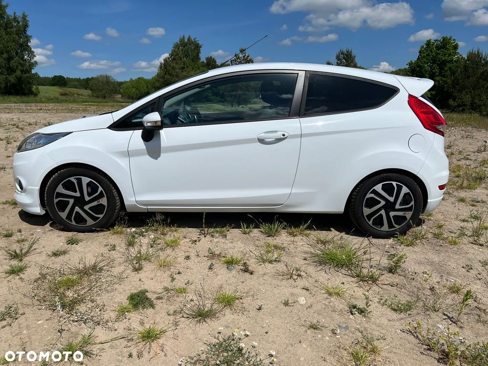 Ford Fiesta 1.4 Trend - 2