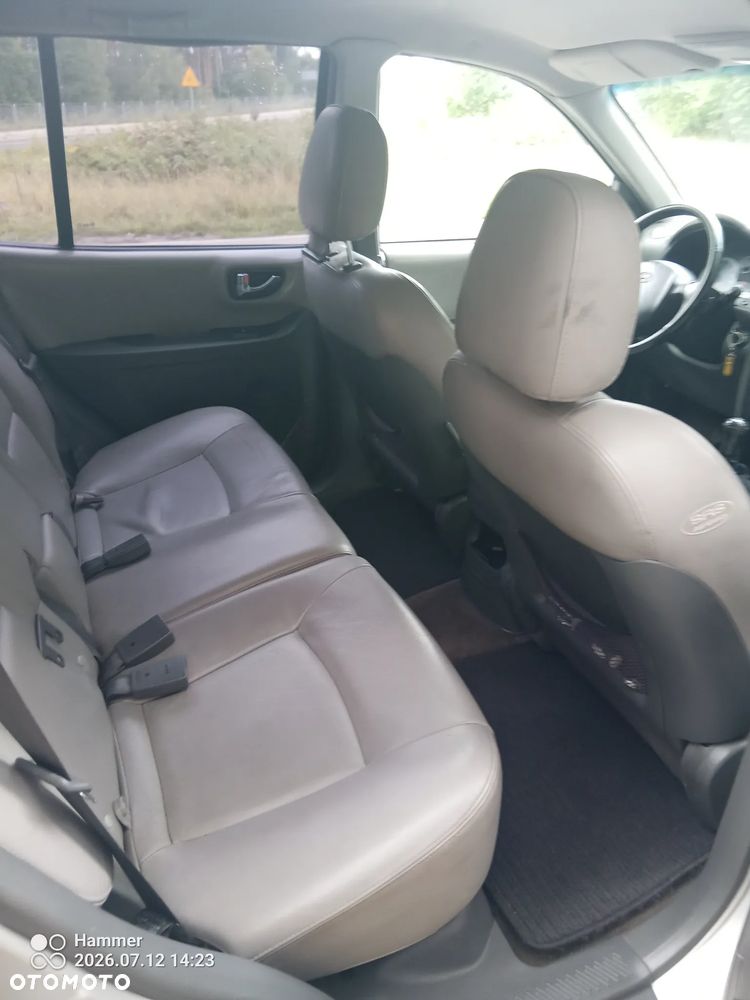 Hyundai Santa Fe 2.4 GLS 2WD - 11