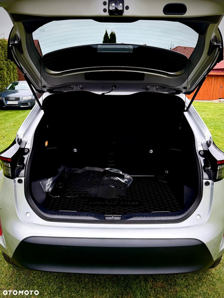 Toyota Yaris Cross Hybrid 1.5 Style AWD - 18