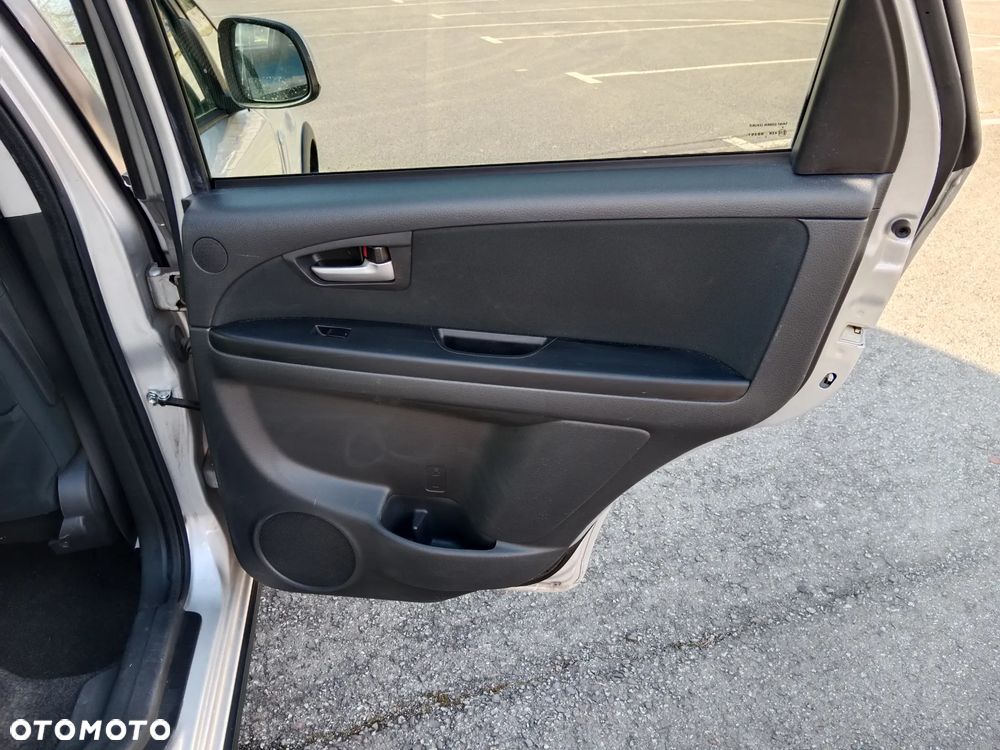 Fiat Sedici 1.6 16V 4x4 Dynamic - 15