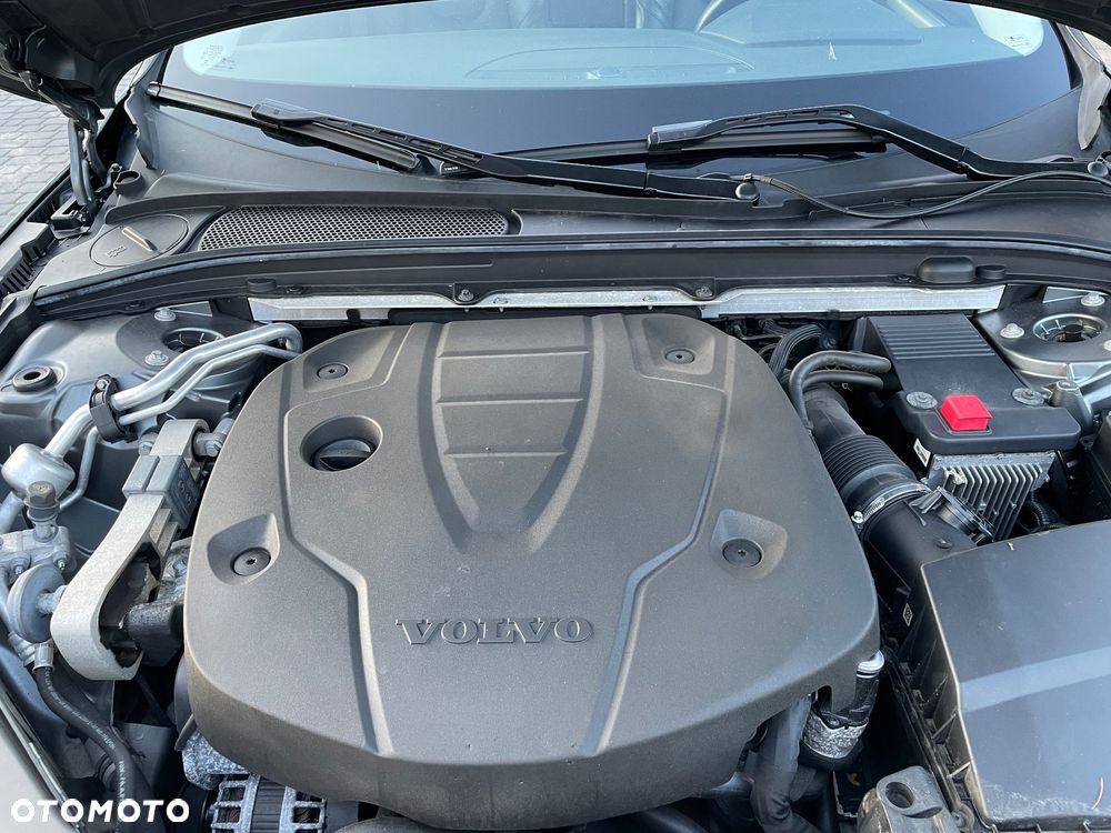 Volvo V90 D4 Geartronic Momentum - 18