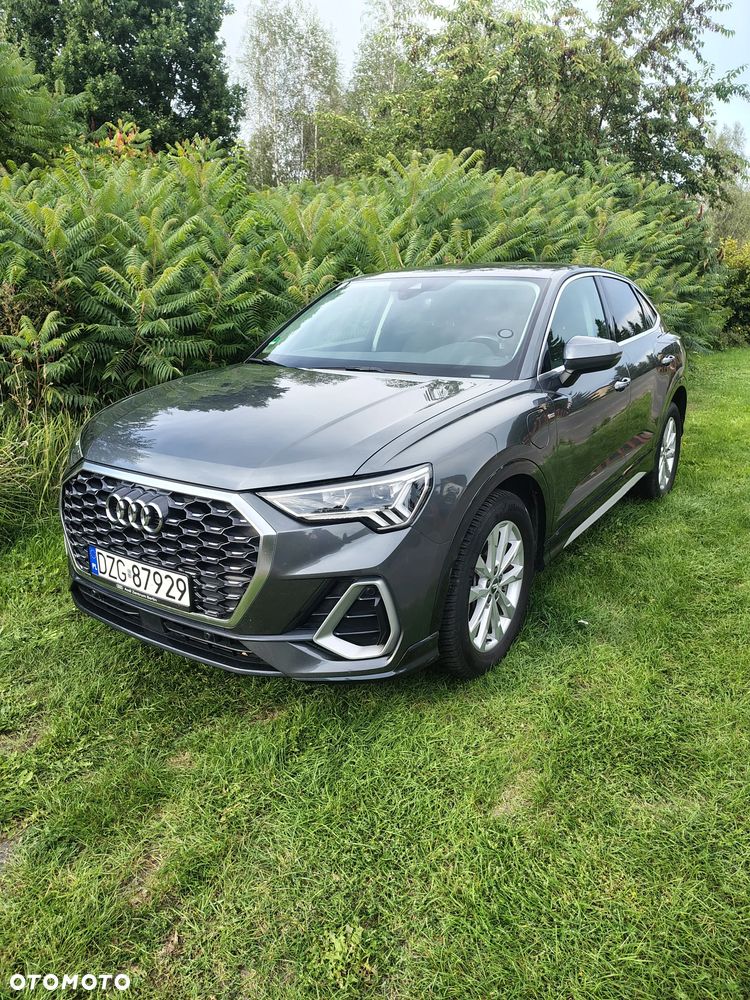 Audi Q3 Sportback - 1