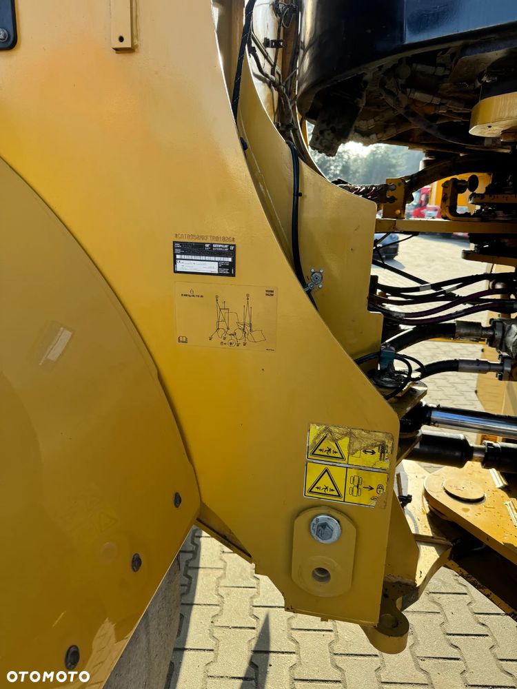 Caterpillar 950M - 5