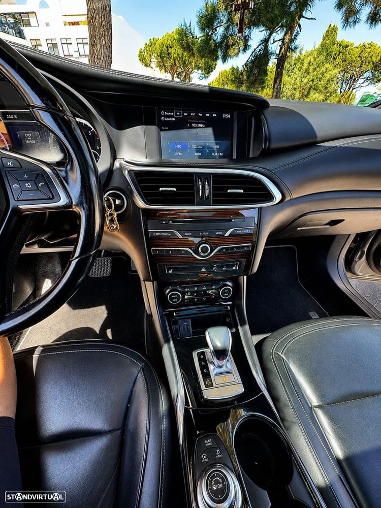 Infiniti Q30 2.2d DCT AWD Premium Tech - 8