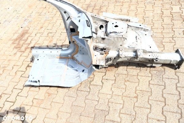 VOLVO XC60 I LIFT ĆWIARTKA LEWA PRZÓD - 4