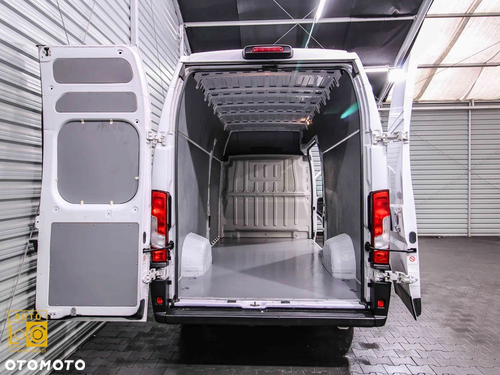 Fiat DUCATO FURGON L4H3 - 12