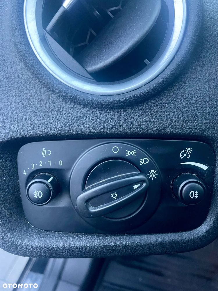 Ford Fiesta - 15