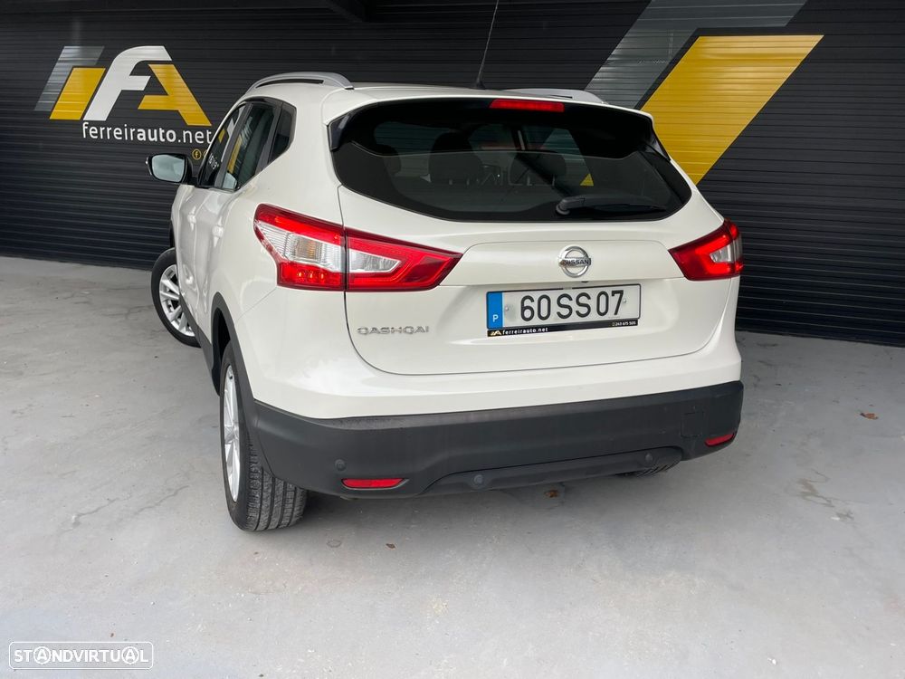 Nissan Qashqai 1.5 dCi N-Connecta - 5