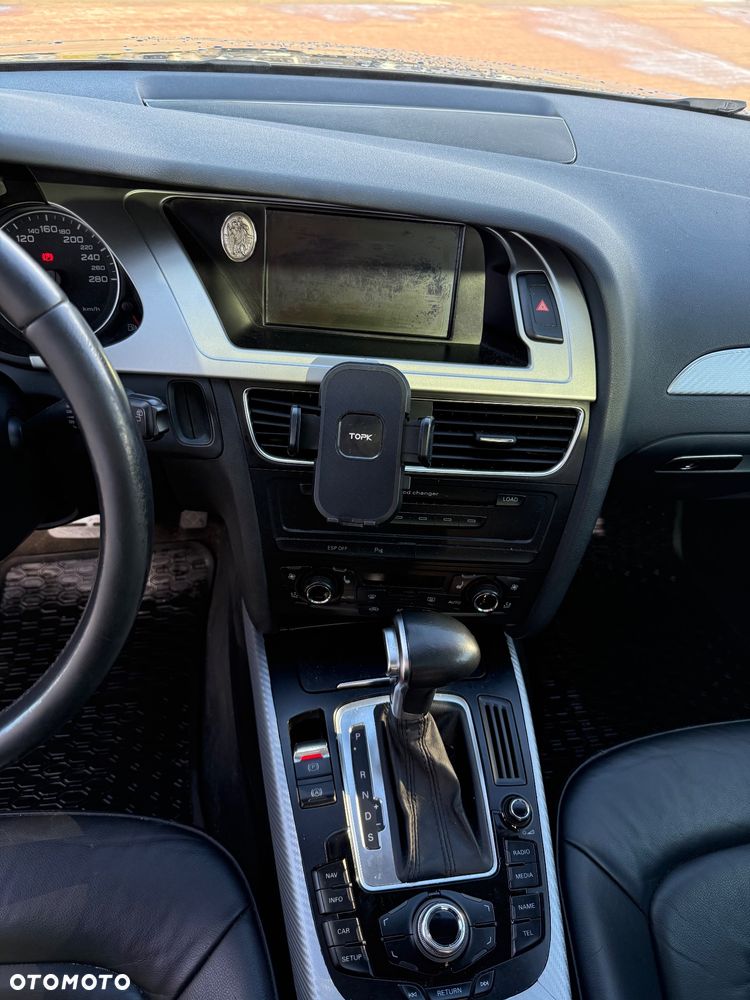 Audi A4 Avant 2.0 TDI Multitronic - 11