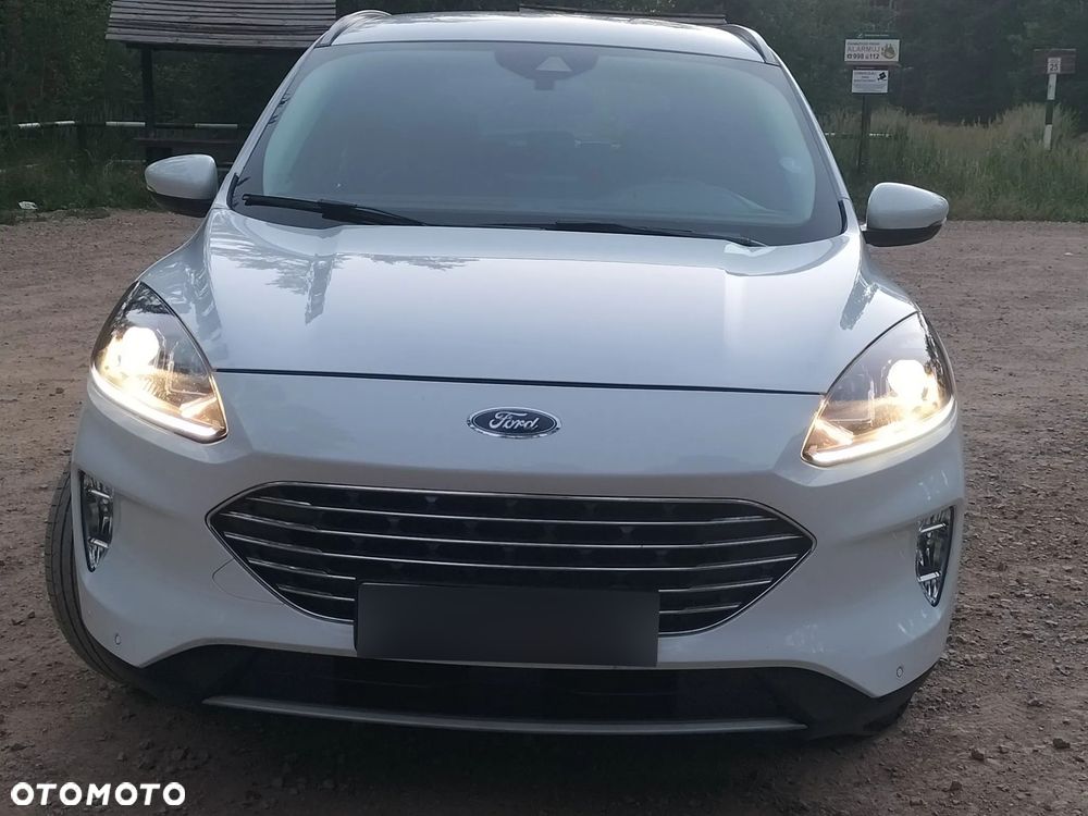 Ford Kuga - 3
