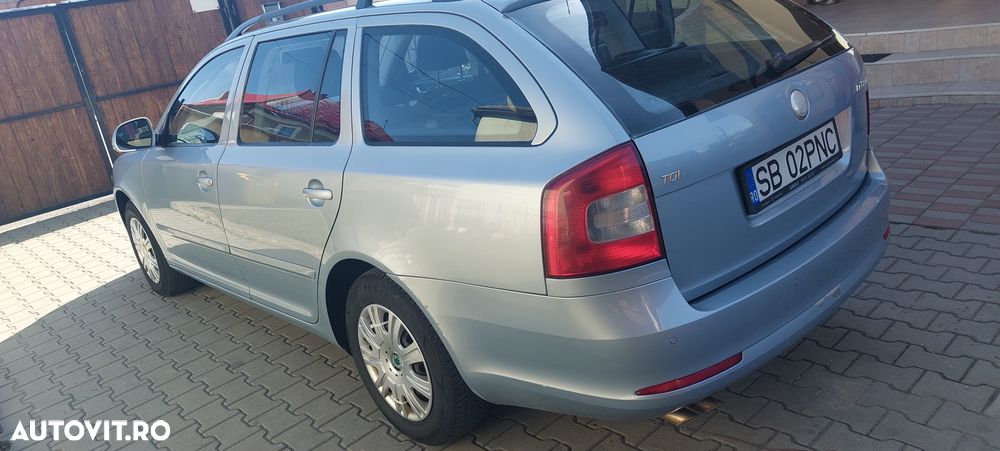 Skoda Octavia - 3