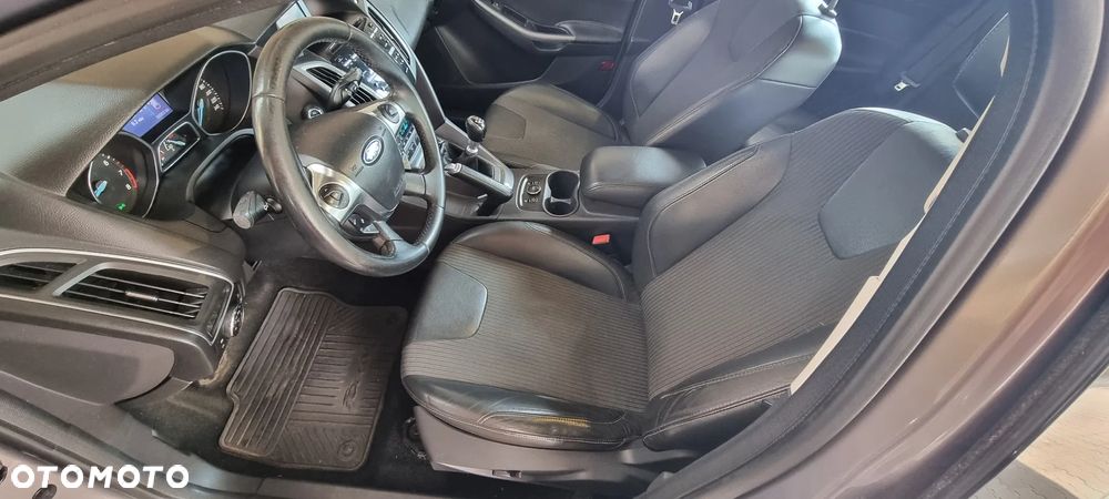 Ford Focus 1.6 EcoBoost Titanium - 7