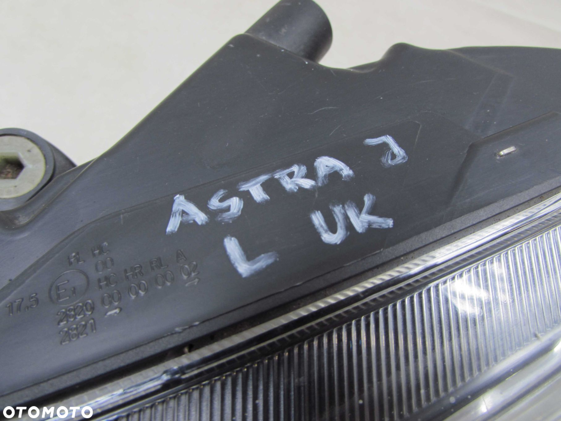 OPEL ASTRA IV J 09-12 LAMPA PRZOD LEWA H7 H7 REFLEKTOR UK 13253656 - 8