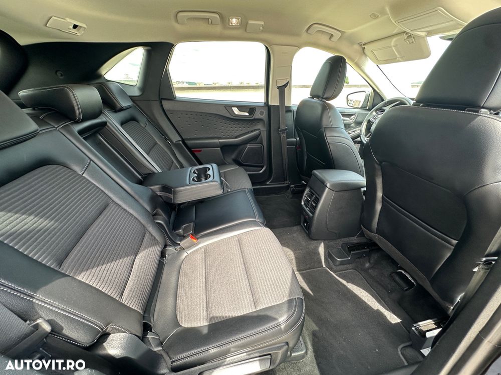 FORD Kuga 2020 — imagine 14