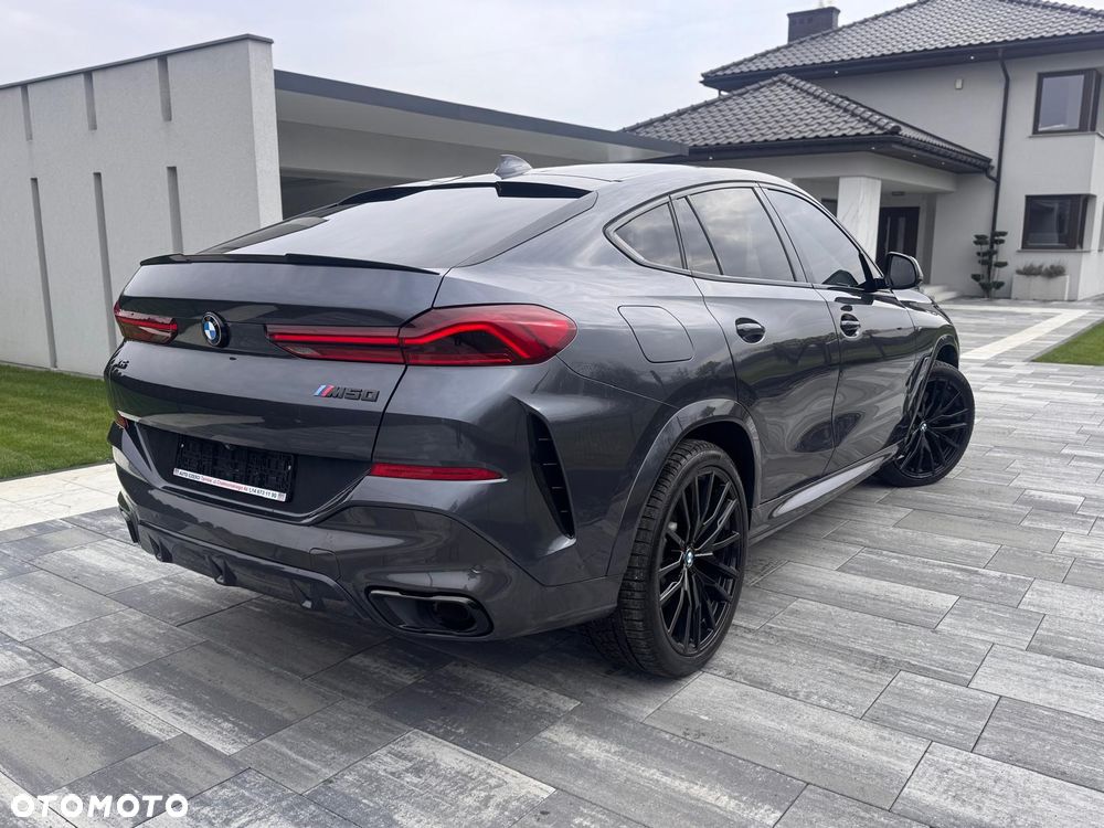 BMW X6M - 11