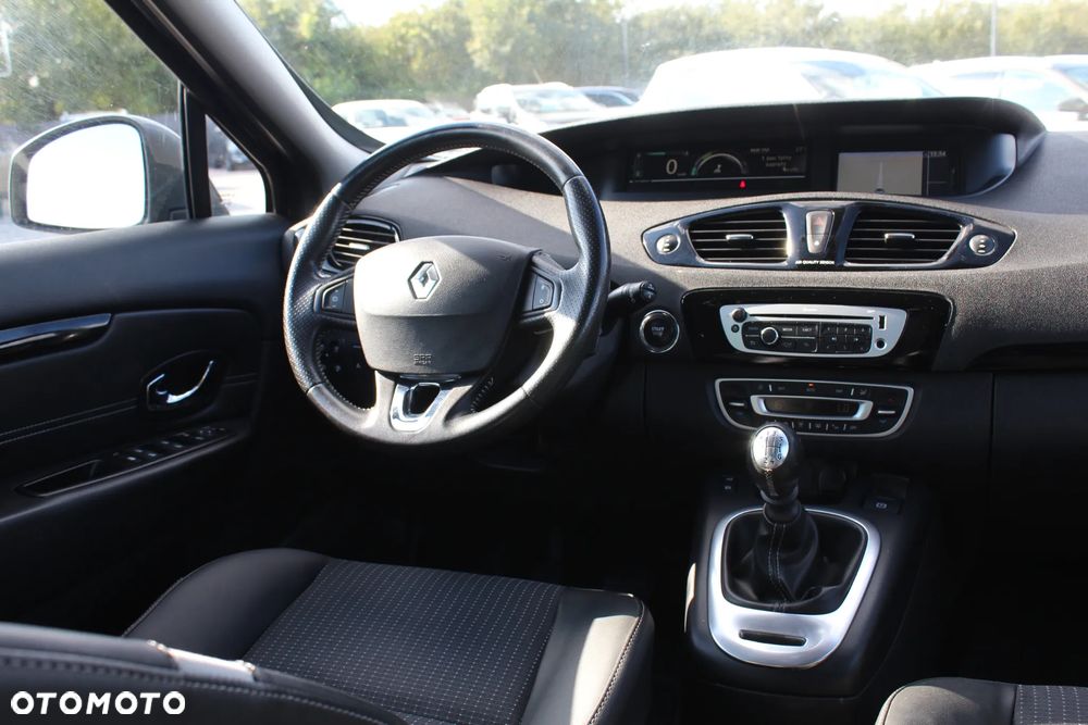 Renault Scenic ENERGY TCe 115 Bose Edition - 24