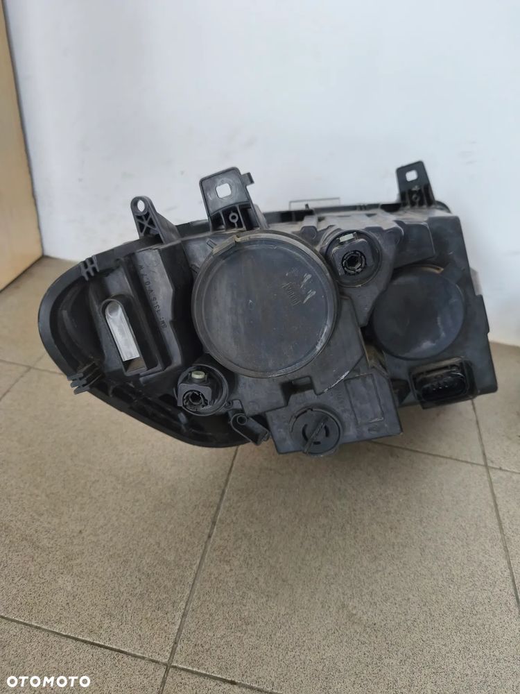 Przednia prawa przednia lewa lampa Mercedes sprinter 907 910 - 10