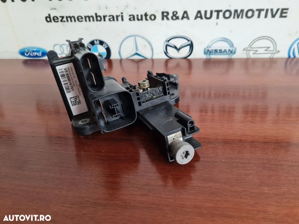 Modul Distribuitor Repartitor Curent Bmw F20 F21 F22 F23 F30 F31 F32 F34 F36 F80 Etc. Cod  - Dezmem - 2