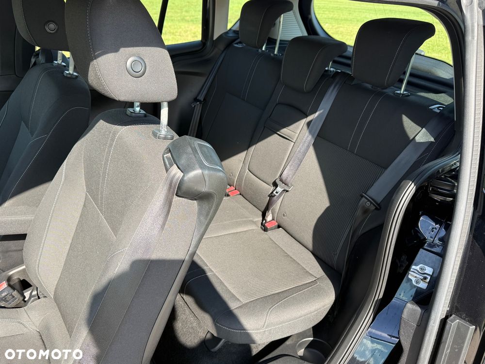 Ford B-MAX 1.4 Titanium - 19