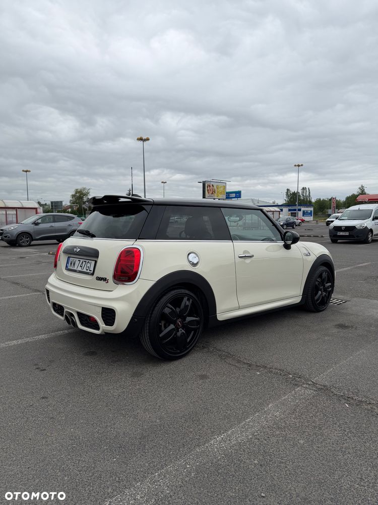 MINI Cooper S Standard - 6
