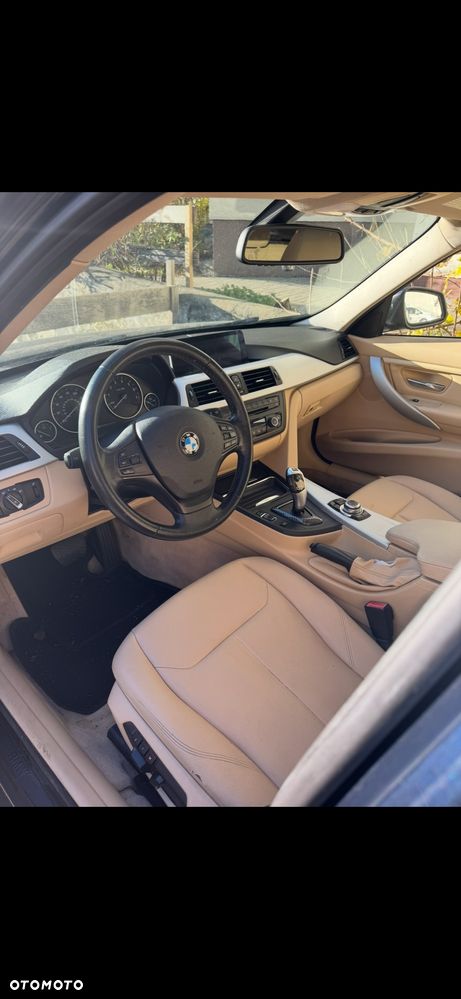 BMW Seria 3 328i xDrive Sport-Aut - 8