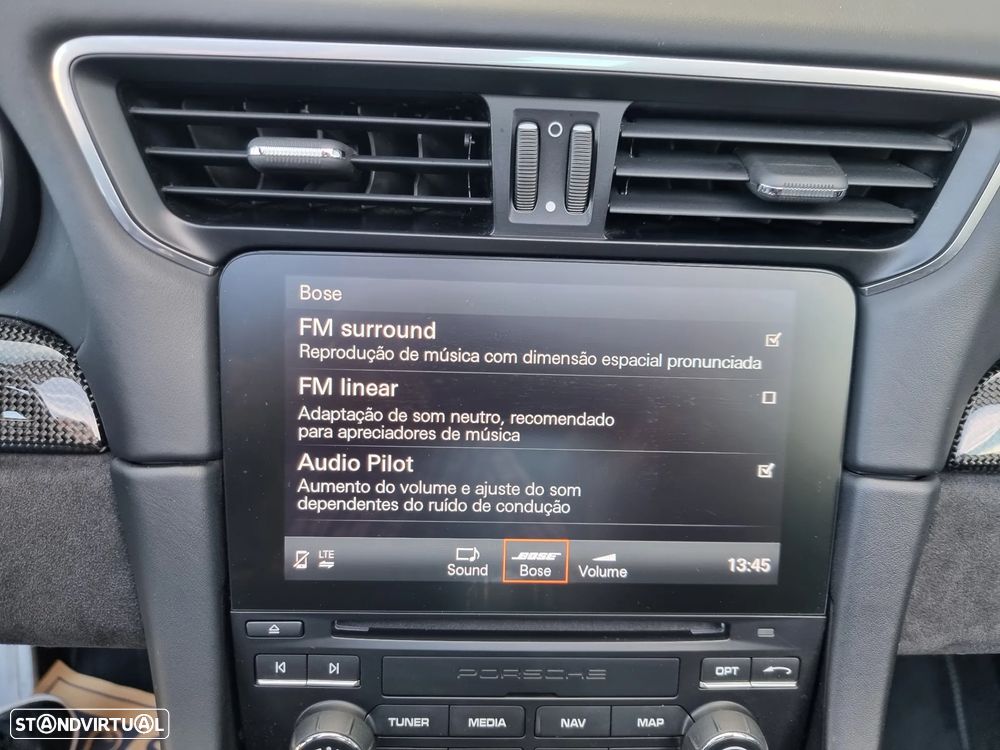 Porsche 911 (991) Targa 4 GTS PDK - 33