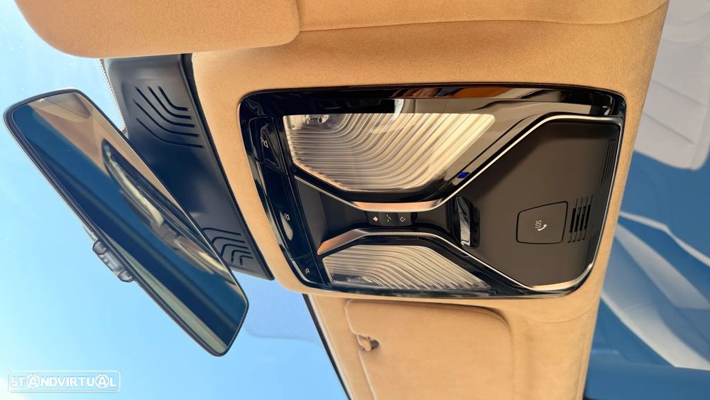 BMW 730 - 21
