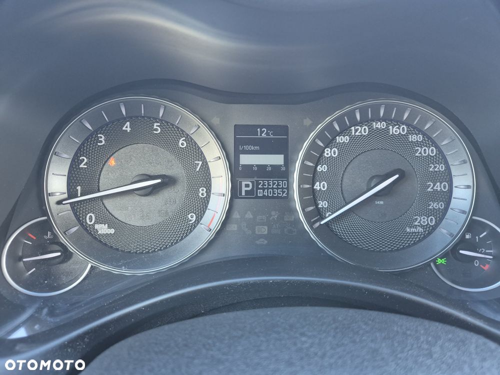 Infiniti M M37 S - 12