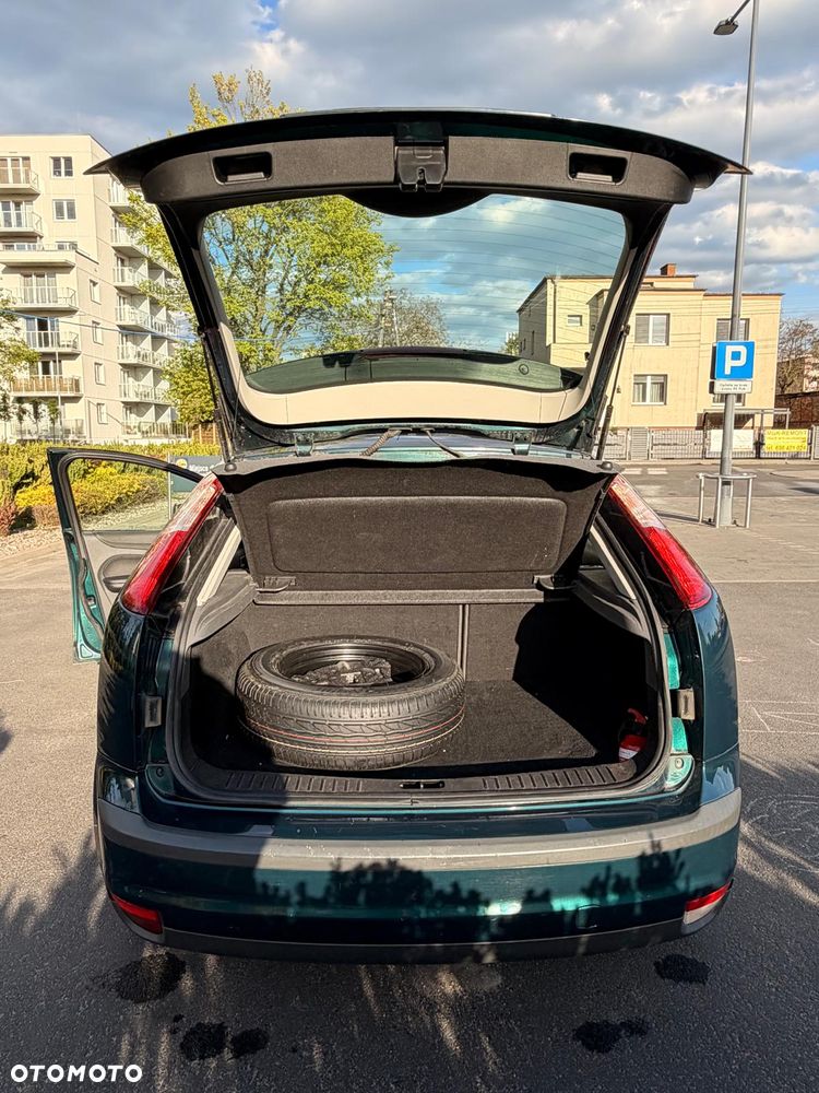 Ford Focus 1.6 16V Trend - 9