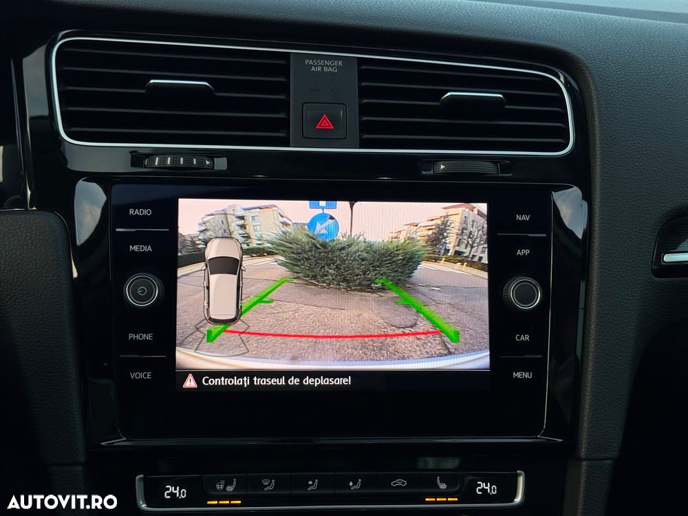 Volkswagen Golf 1.5 TSI DSG Highline - 34