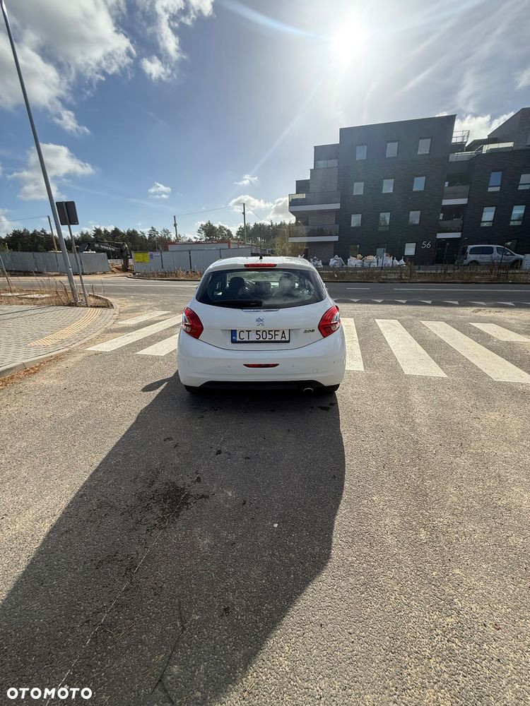 Peugeot 208 1.6 VTi Allure - 4