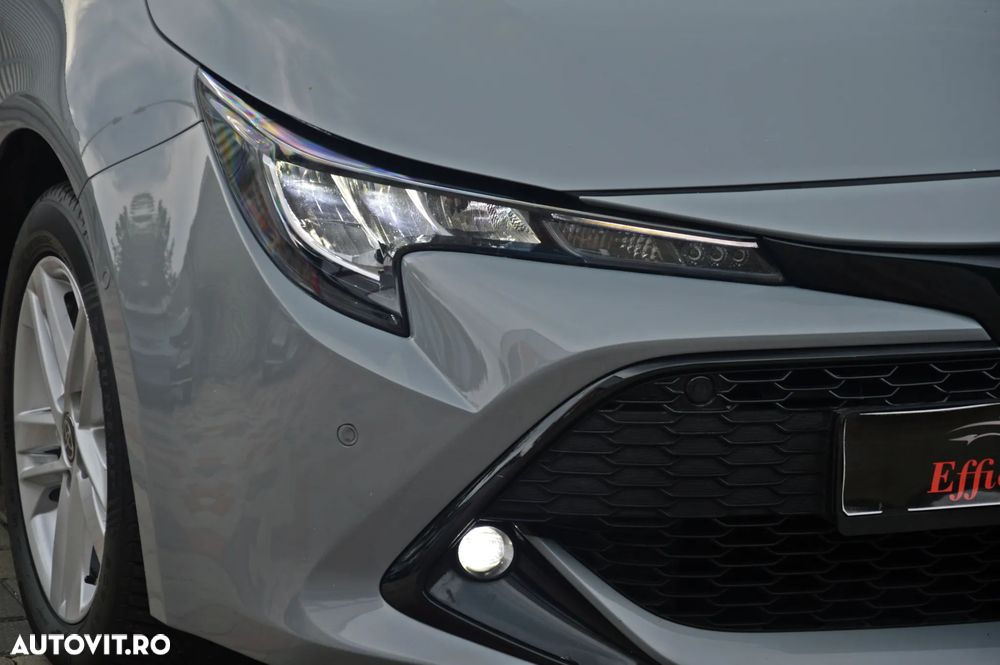 Toyota Corolla - 19