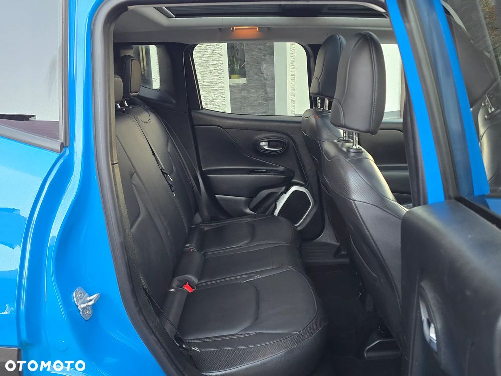 Jeep Renegade 1.4 MultiAir Limited - 23