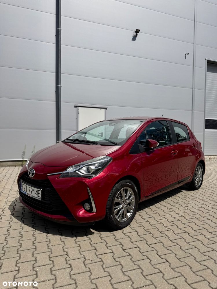 Toyota Yaris 1.5 Dynamic - 13