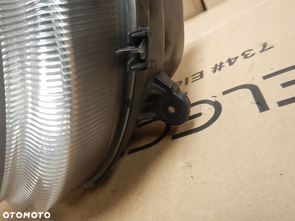 lampa przod prawa jeep liberty - 5