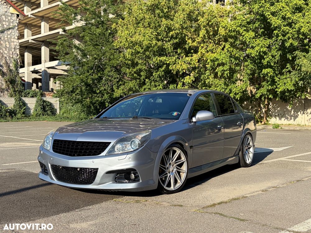 Opel Vectra 1.9 CDTI Essentia - 1