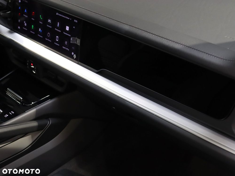 Porsche Cayenne E-Hybrid PHEV - 28