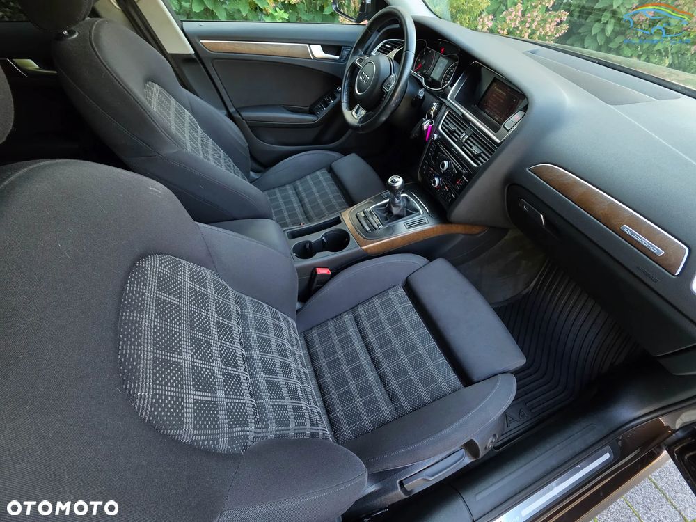 Audi A4 Avant 2.0 TDI DPF clean diesel quattro S line Sportpaket - 39