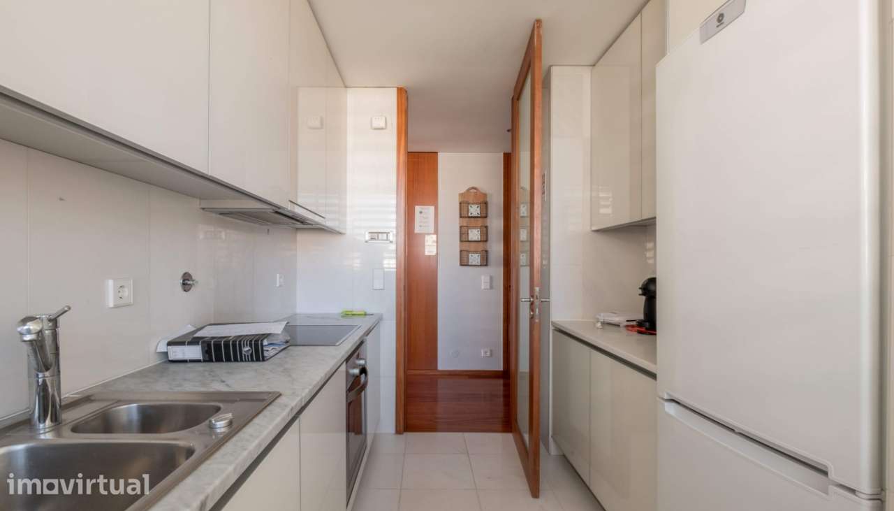 Apartamento com vistas mar para arrendamento em Leça da Palmeira - Grande imagem: 4/10