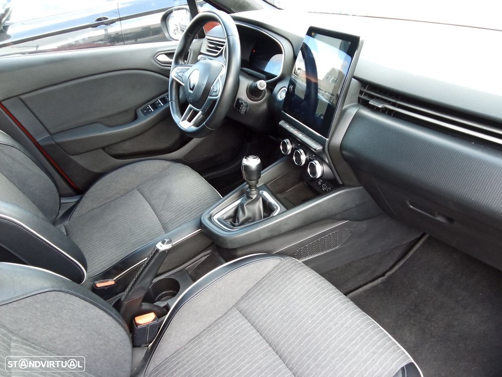 Renault Clio 1.0 TCe RS Line - 22
