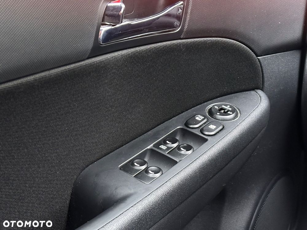 Hyundai i30 1.6 Premium - 21