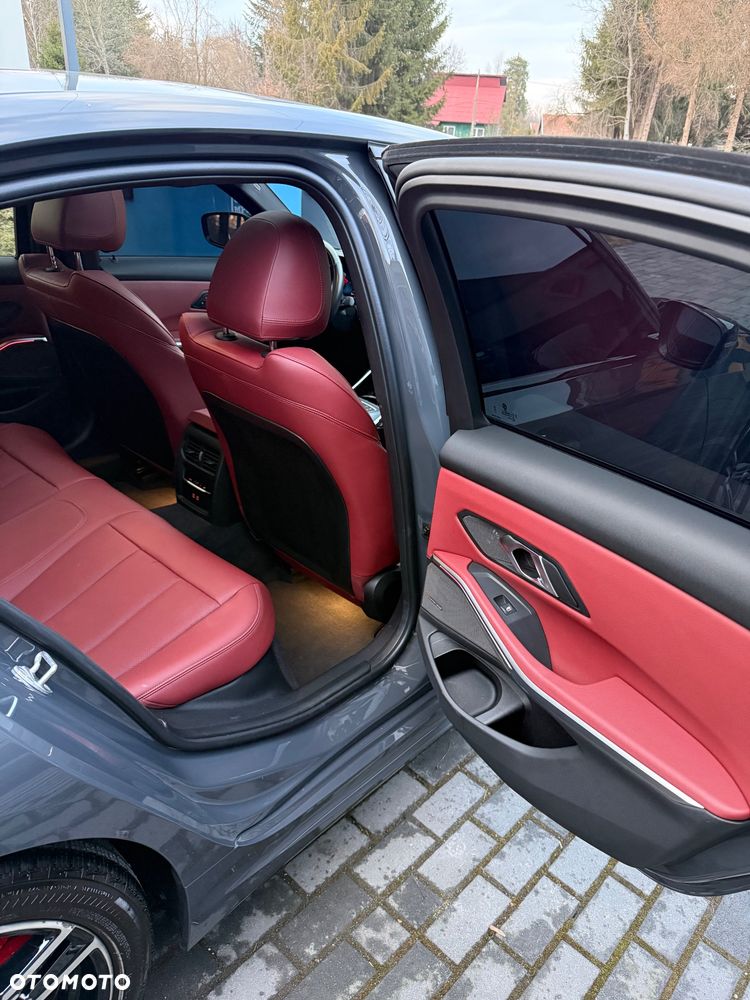 BMW Seria 3 M340i xDrive mHEV sport - 16