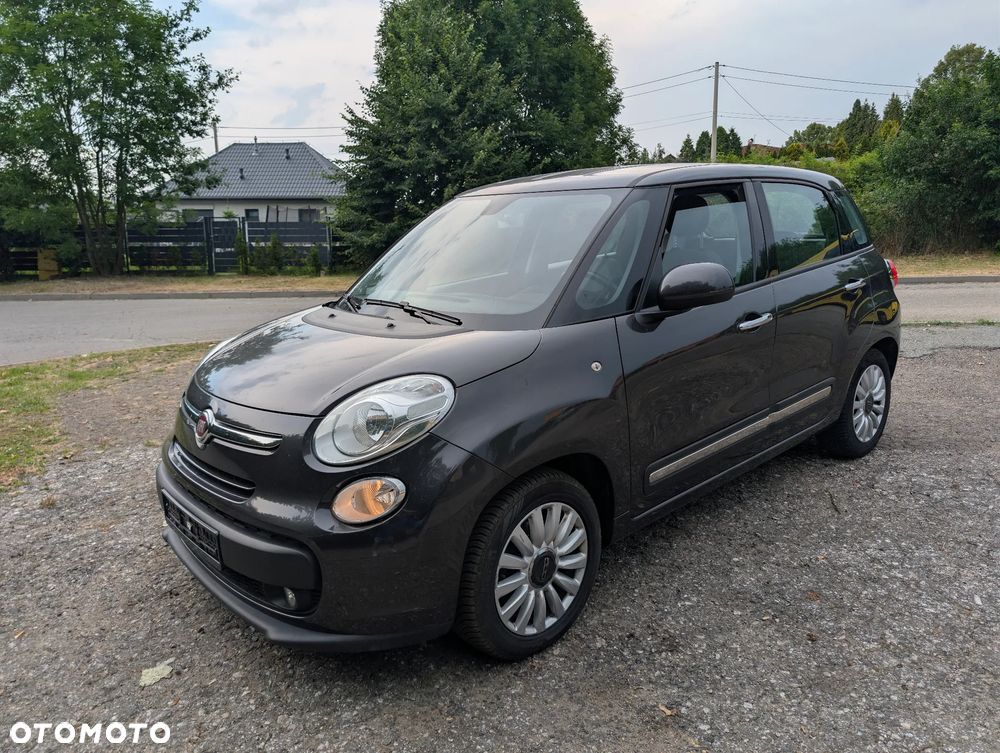 Fiat 500L 1.4 16V Urban Edition - 1