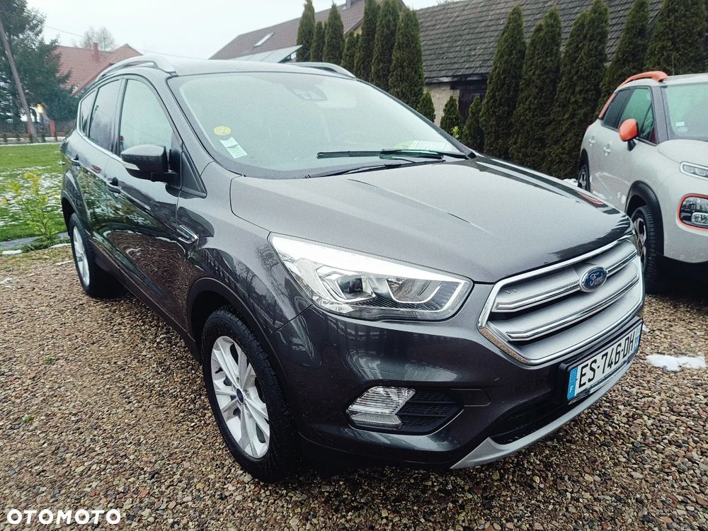 Ford Kuga 1.5 TDCi 2x4 Titanium - 11